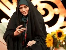 الهام چرخنده مجری تلویزیون شد