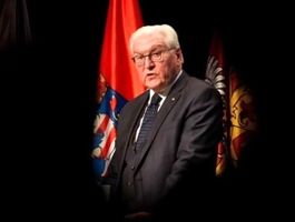 رئیس‌جمهور آلمان: رفتار ترامپ با زلنسکی نفسم را بند آورد/ هیچ‌گاه باور نمی‌کردم که مجبور شویم از اوکراین در مقابل آمریکا دفاع کنیم