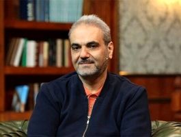 ویدیویی از همه جملات عجیب و غریب جواد خیابانی در دربی