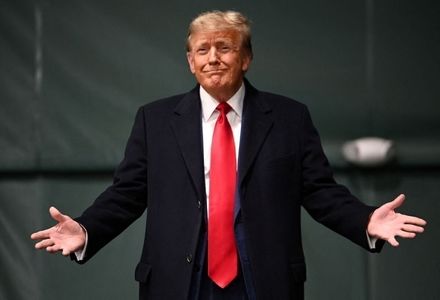 ترامپ: پس از امضای توافق با ایران، یک جشن بزرگ در خاورمیانه برگزار خواهیم کرد